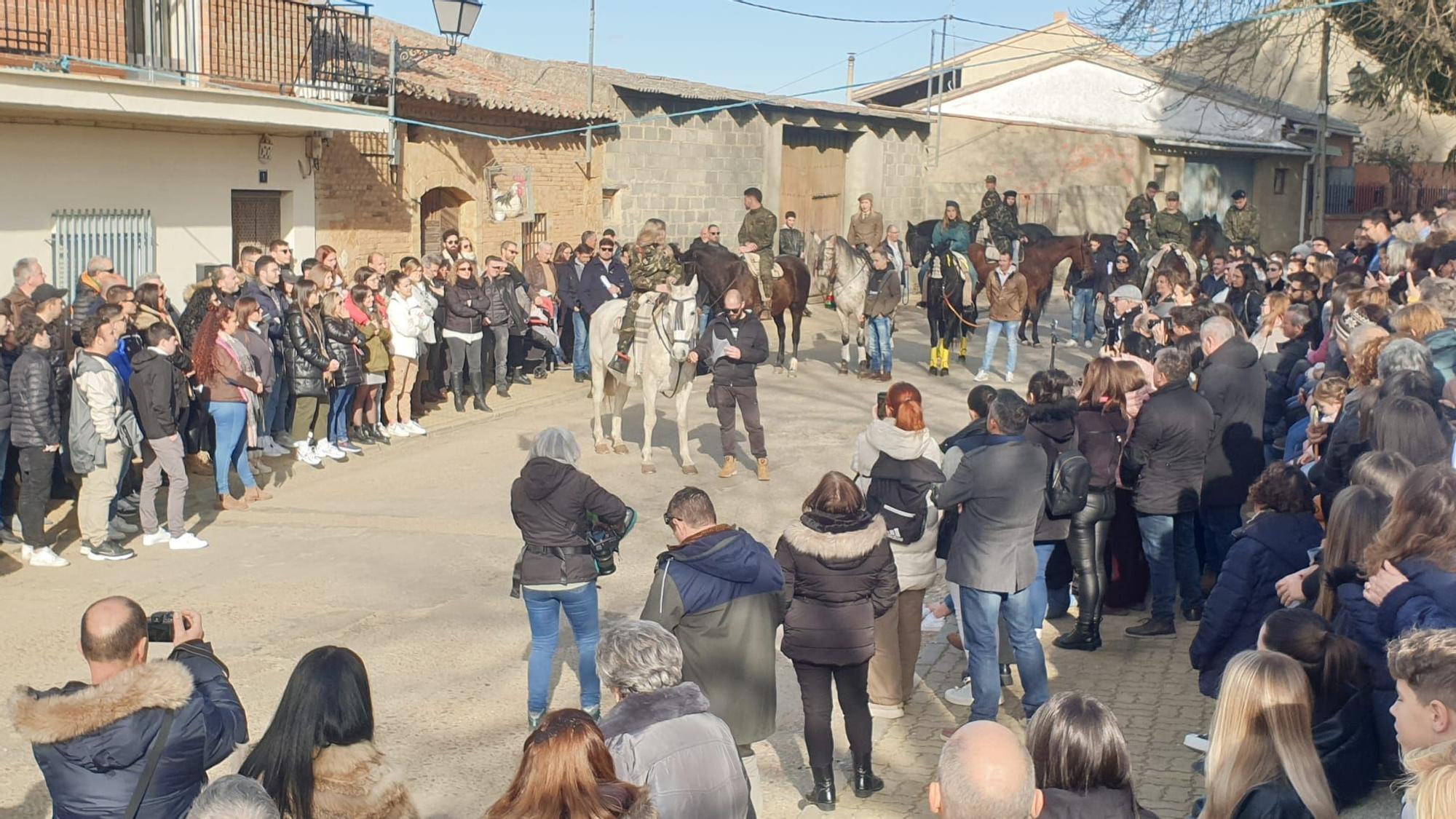 GALERÍA | Fiesta de las Candelas y coplas al gallo en Venialbo