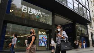 Oficina del BBVA en la Avenida Diagonal de Barcelona.