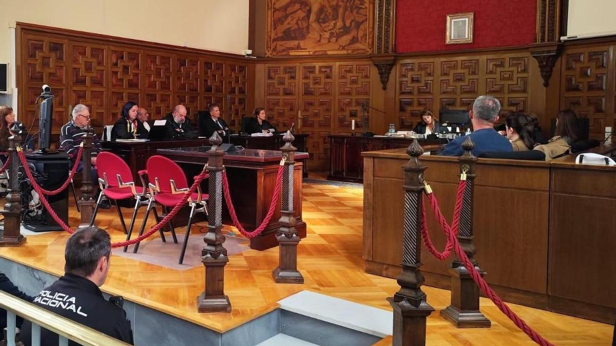 Veredicto ciudadano: la Audiencia de Zamora acoge el sorteo de los zamoranos que podrán ser jurado popular en el bienio 2027-2028
