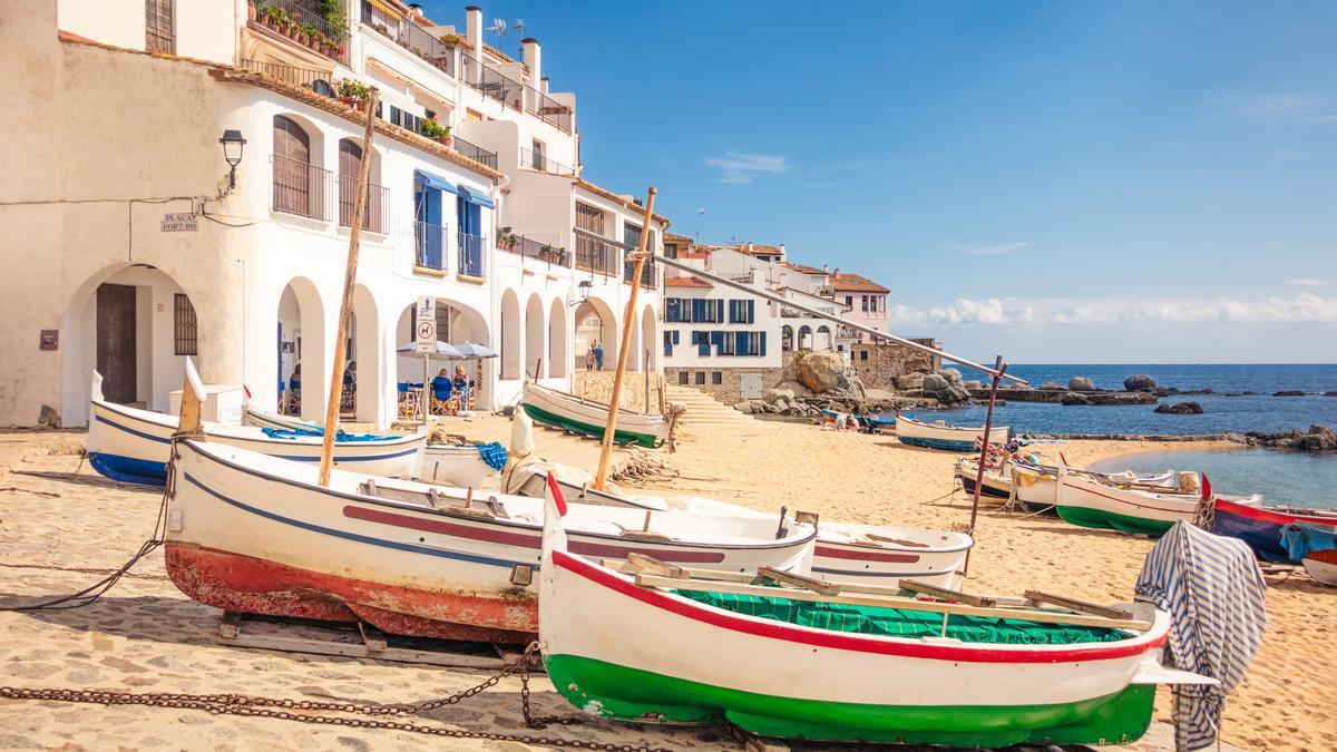 Calella de Palafrugell, el pueblo costero que inspiró la canción 'Mediterráneo' de Serrat