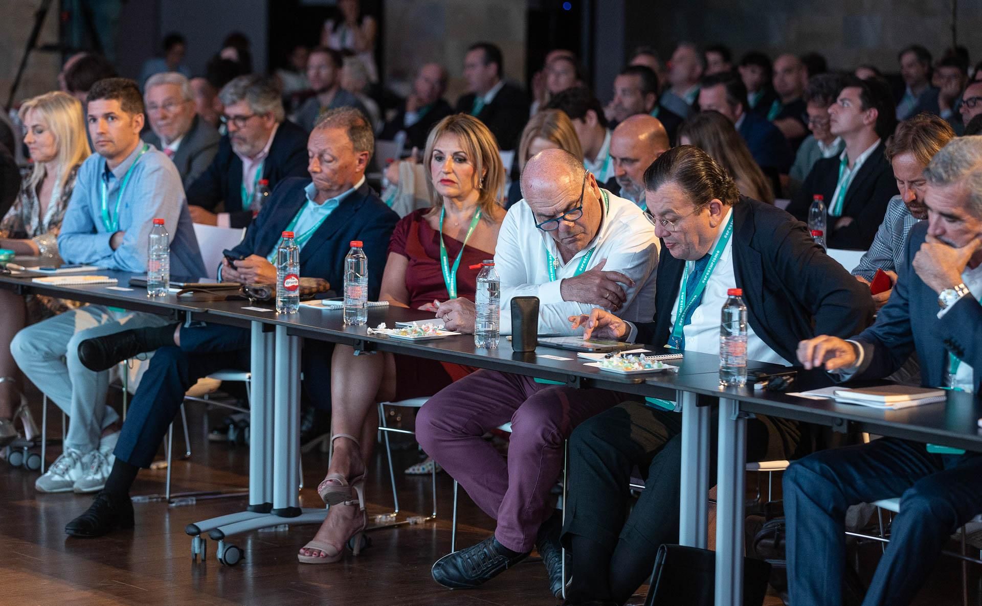 Los empresario cierran filas en defensa del turismo en las jornadas celebradas en Benidorm