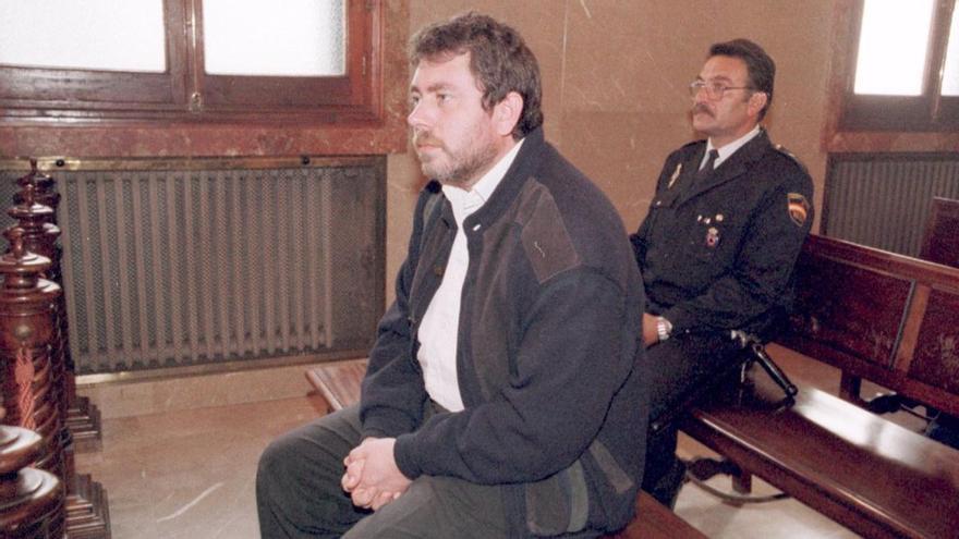 Juan Soberats, durante la repetición del juicio al que fue sometido por el asesinato de Margalida Fiol, en abril de 1999.