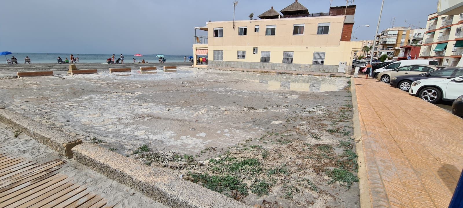 Los efectos del pequeño "tsunami" en Santa Pola