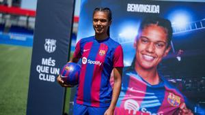 Esmee Brugts ficha por el Barça.