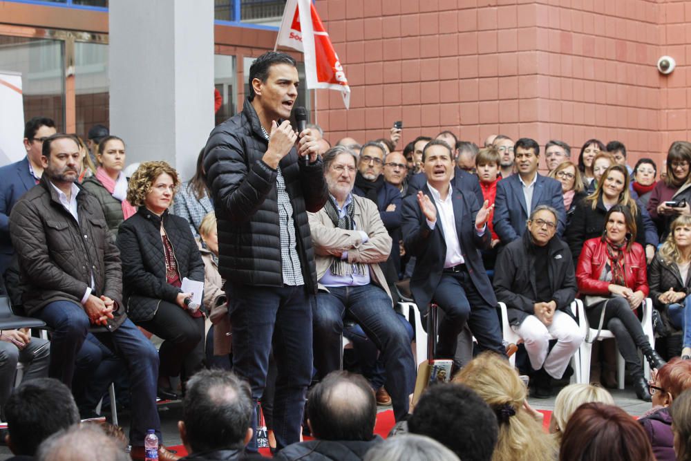 Pedro Sánchez reaparece en un acto en Xirivella