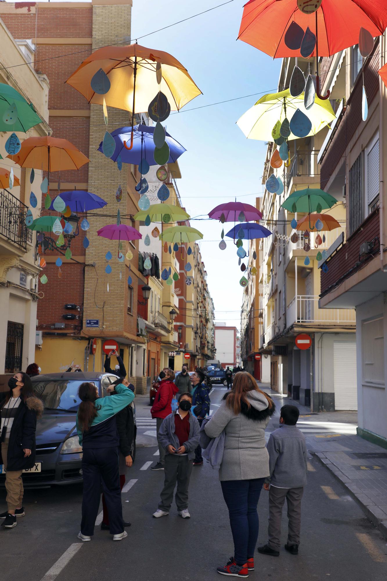 Pluja de desitjos pel Dia de la Pau