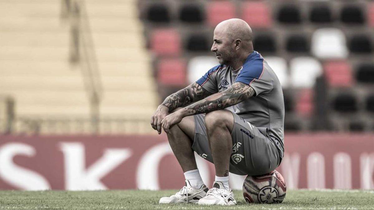 ¿Os recuerda a alguien esta posición de Sampaoli?