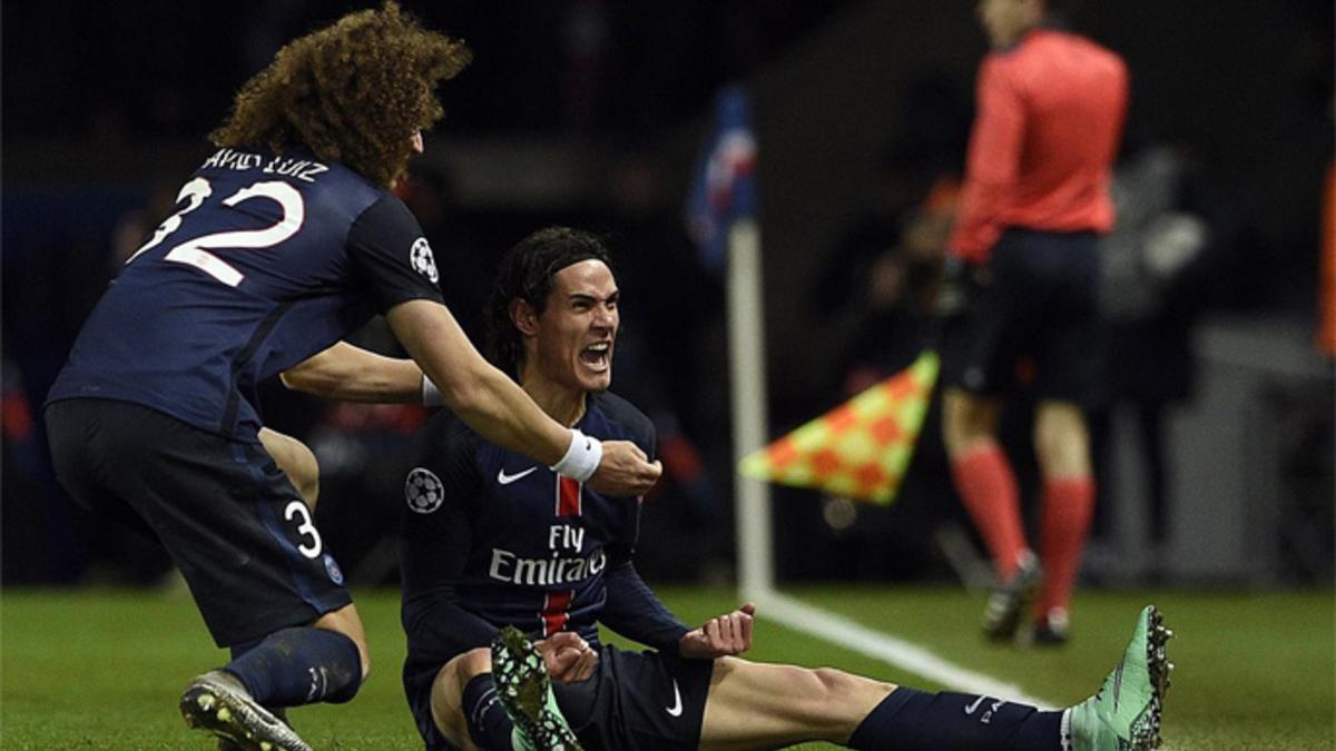 Cavani marcó el gol de la victoria en París