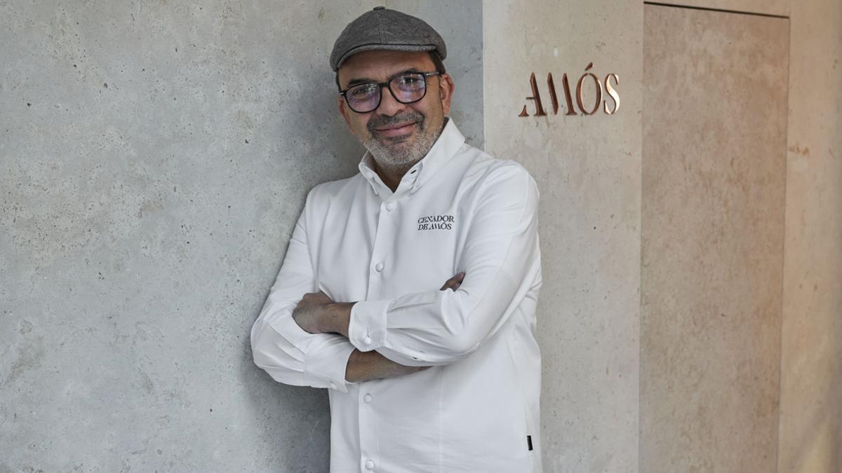 El cocinero Jesús Sánchez en Amós (Madrid)