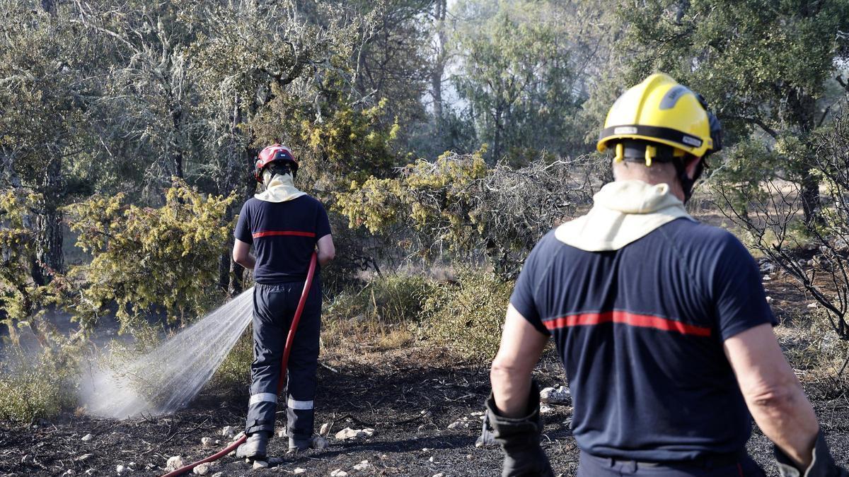 INCENDIOS EN FRANCIA | El humo asfixia Burdeos y cientos de turistas abandonan la ciudad