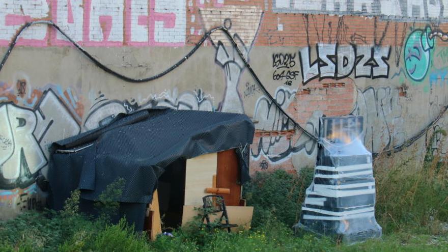 Una barraca situada al parc del districte de Sants-Montjuïc