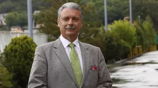 El cabeza de lista de Vox por Pontevedra, suspendido de militancia: «Han montado un chiringuito para 40 ó 50»