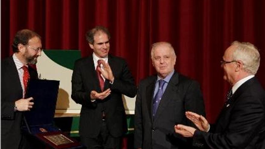 Daniel Barenboim, durante el homenaje ayer de la Económica en el conservatorio.