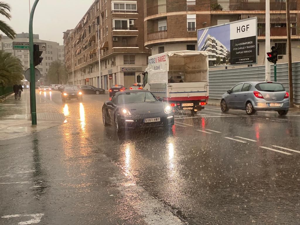 DANA en Elche: La ciudad registra intensas lluvias desde primera hora de la mañana