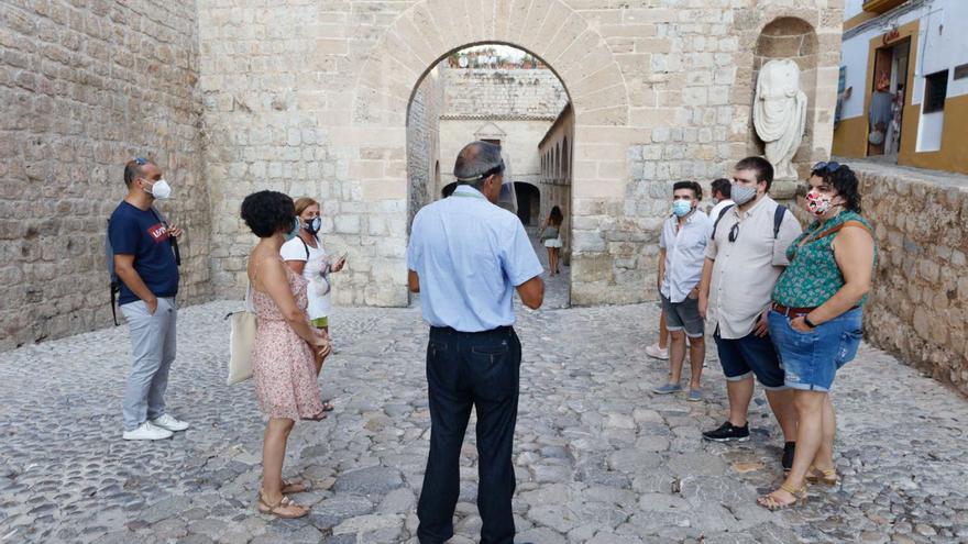 Ibiza recupera los itinerarios patrimoniales guiados por Dalt Vila y su entorno