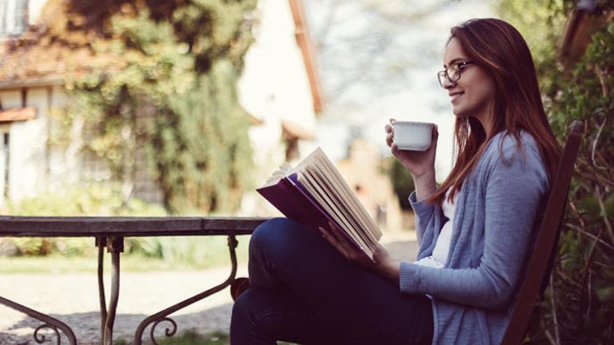 30 novel·les clàssiques que hauries de llegir almenys una vegada a la vida