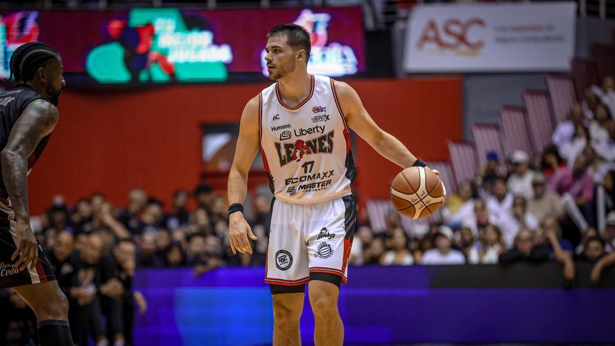 El excajista Matt Mooney se enfrentará a Chris Duarte en la final de Puerto Rico.