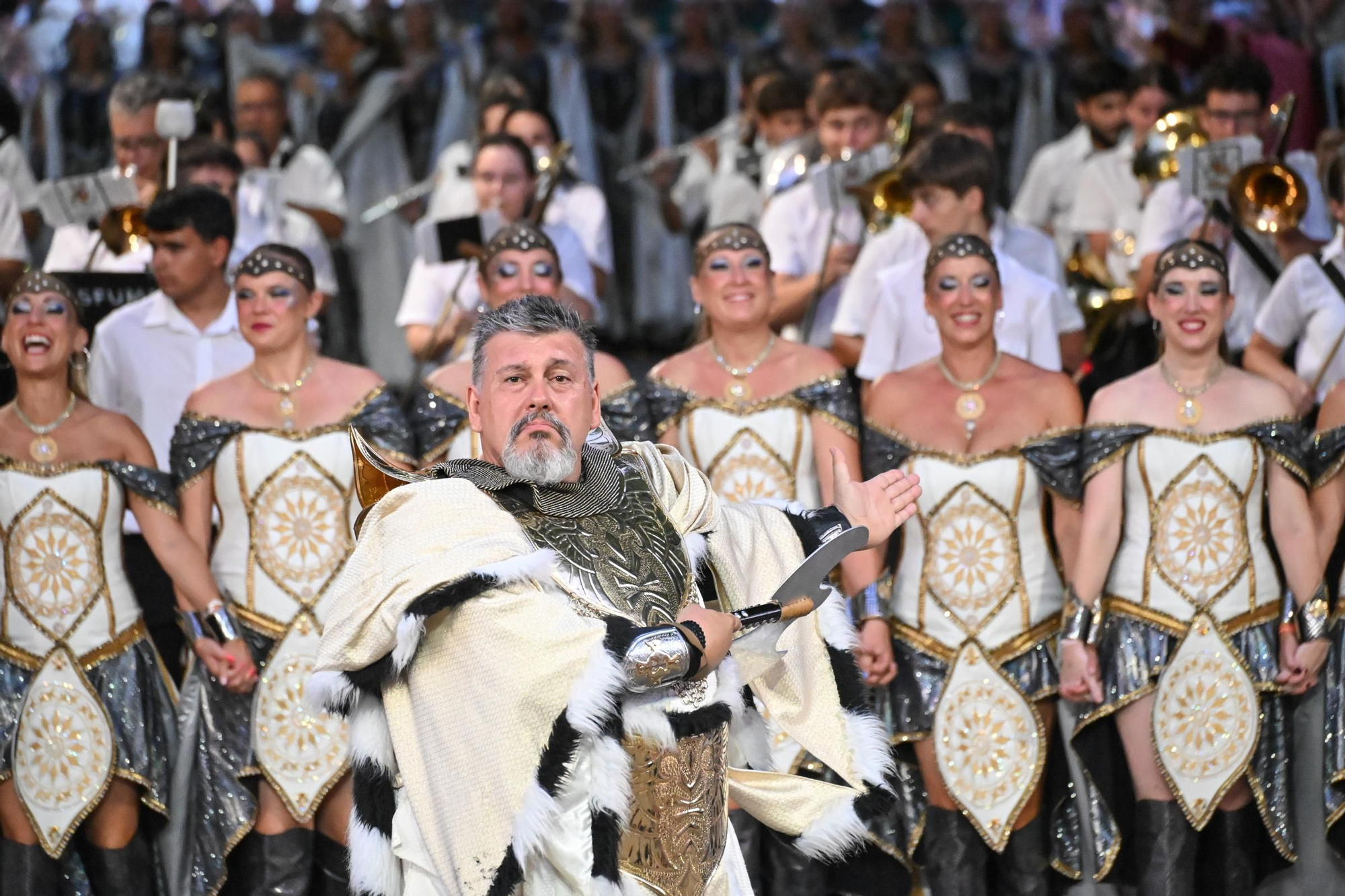 Las mejores imágenes de la Entrada Cristiana de las fiestas de Novelda