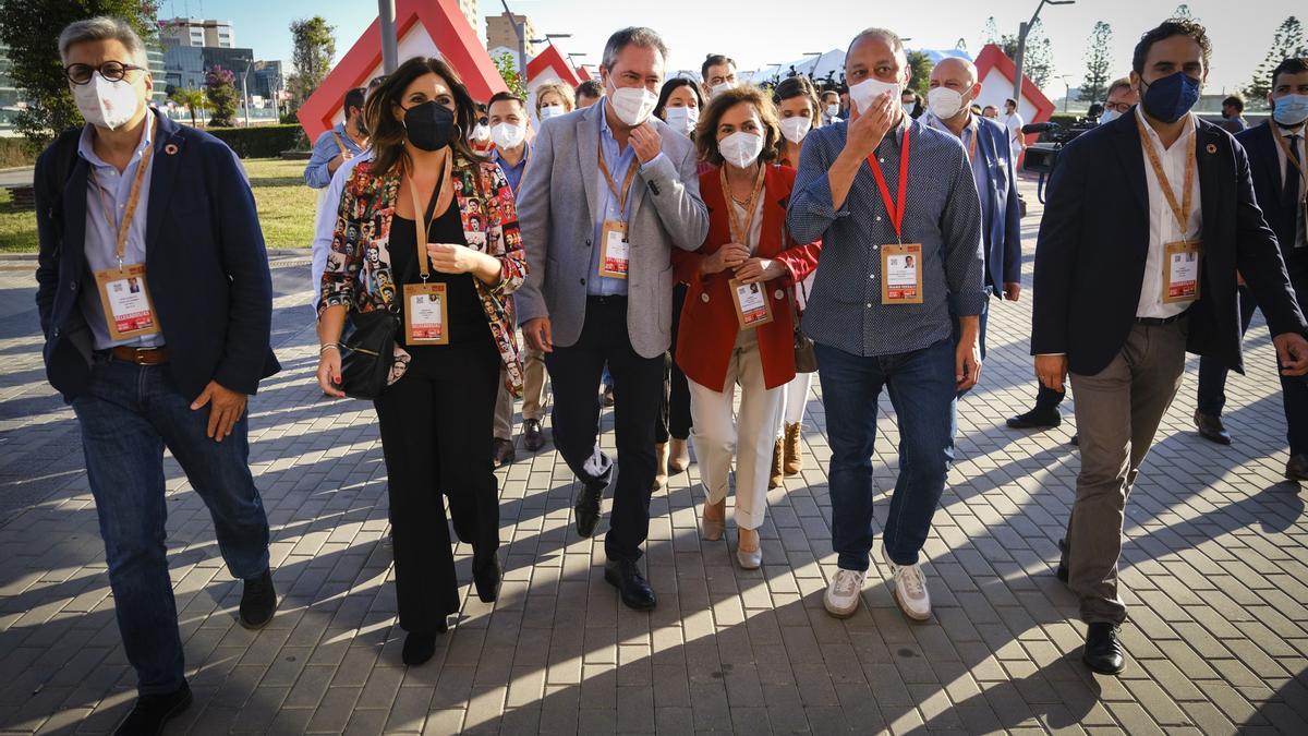 Delegación andaluza en el 40º Congreso del PSOE encabezada por Juan Espadas, secretario general del PSOE andaluz.