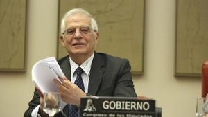 El ministro de Exteriores, Josep Borrell, compareciendo en la Comisión de Exteriores del Congreso de los Diputados