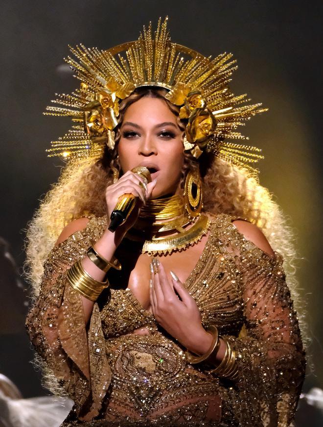 Beyoncé durante los Grammy's 2017