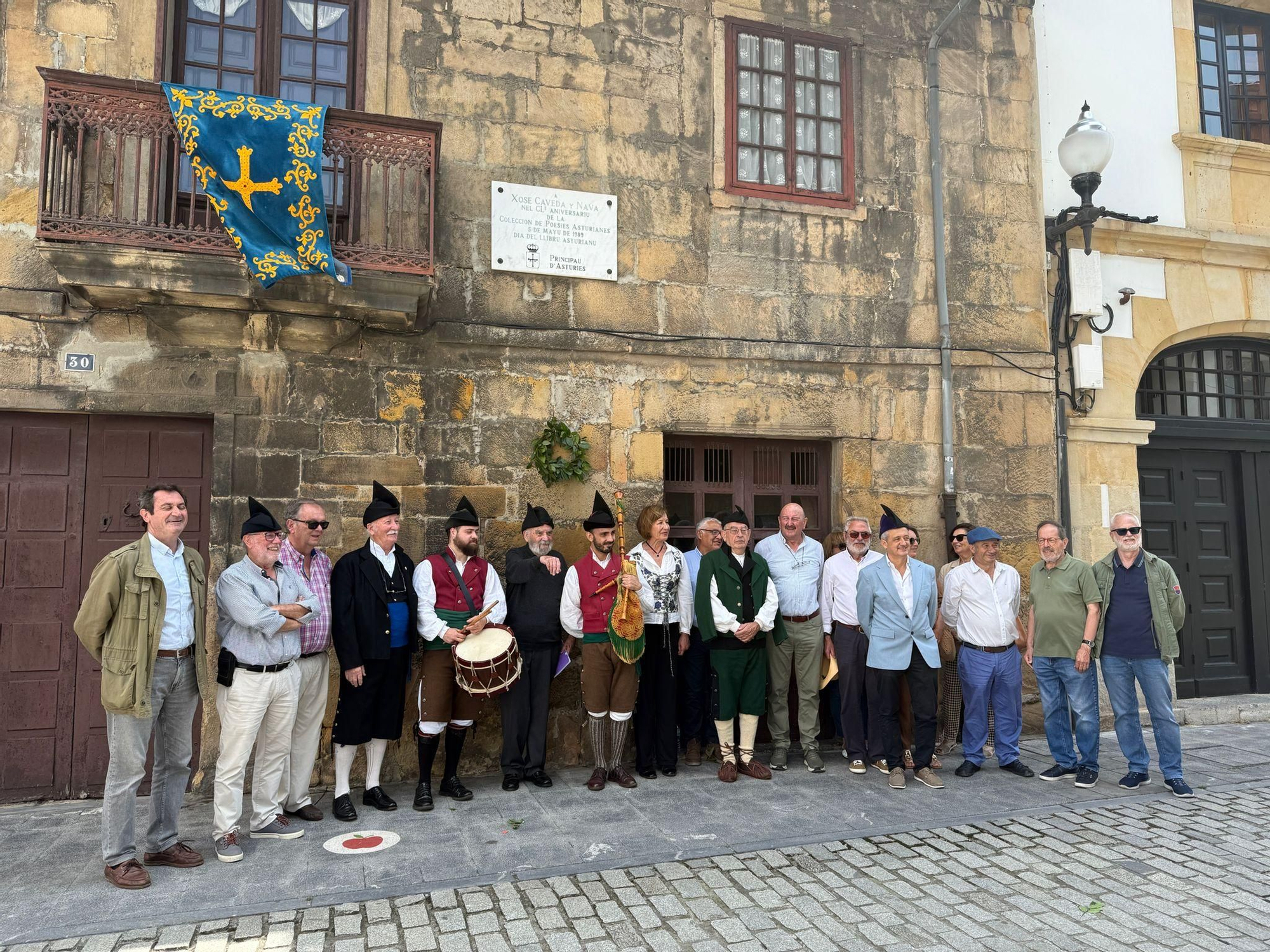 Así fue el homenaje a José Caveda y Nava en Villaviciosa