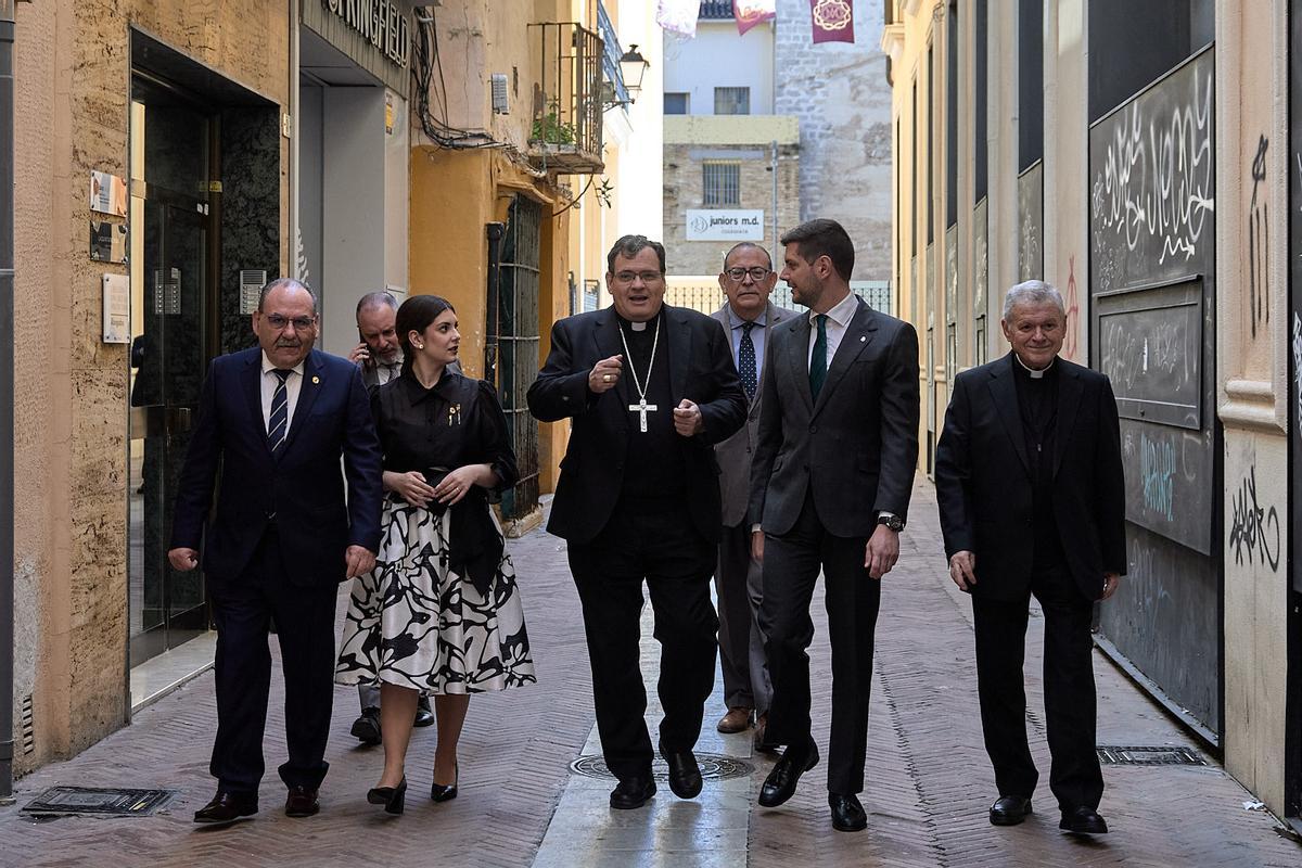 La Semana Santa de Gandia inicia el calendario de actividades con el pregón y la tamborrada