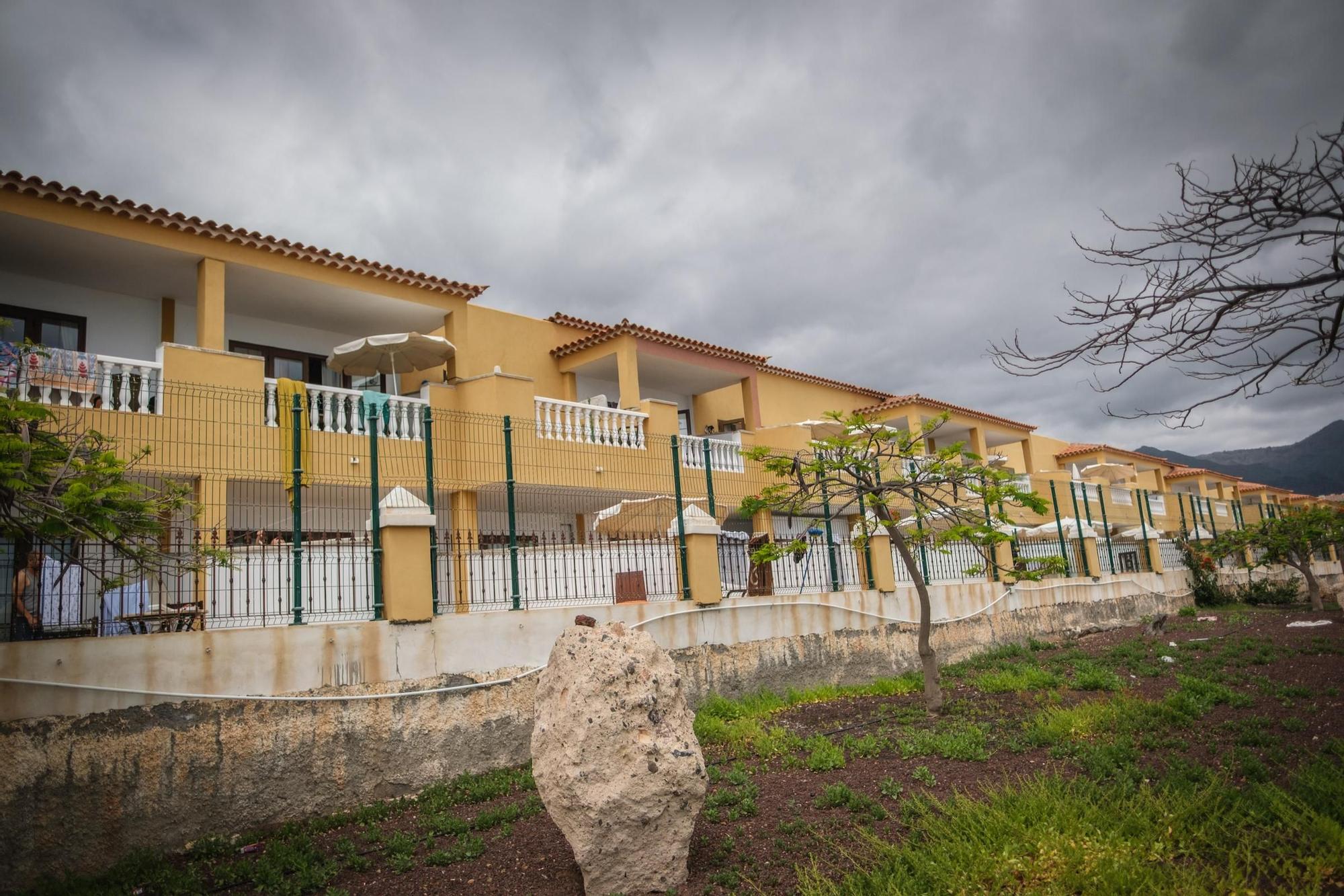Hotel tomado por okupas en el sur de Tenerife