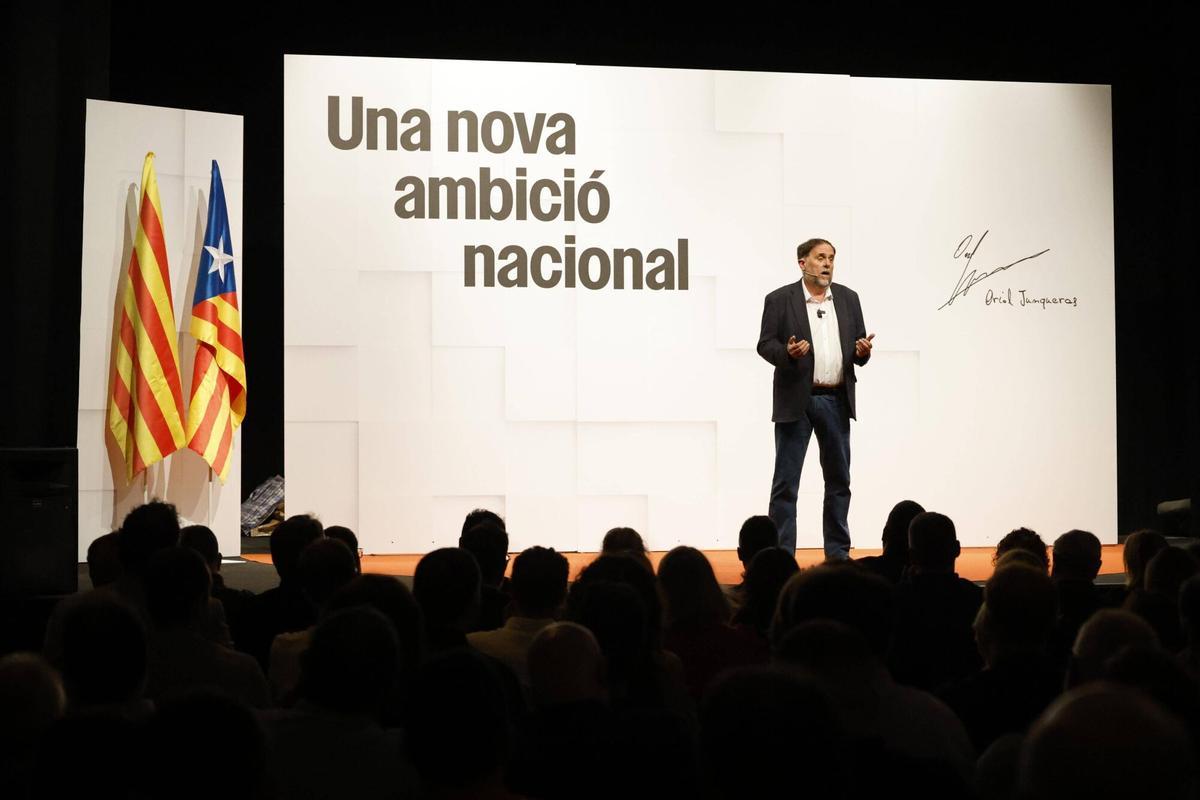 Les imatges de la conferencia d'Oriol Junqueras