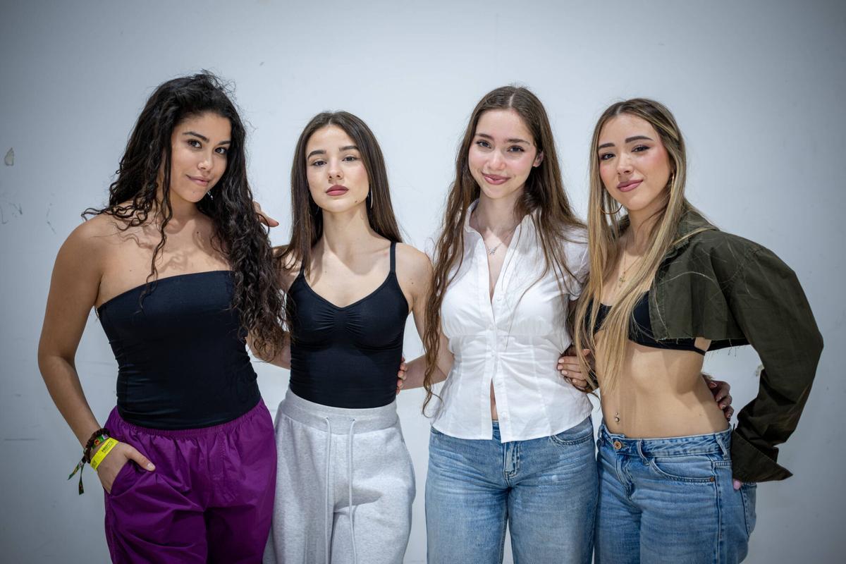 Ensayos para la gira de OT 2025. A la izquierda Maria Cruz, Cristina Lora, Judit Garauz y Laura Muñoz.