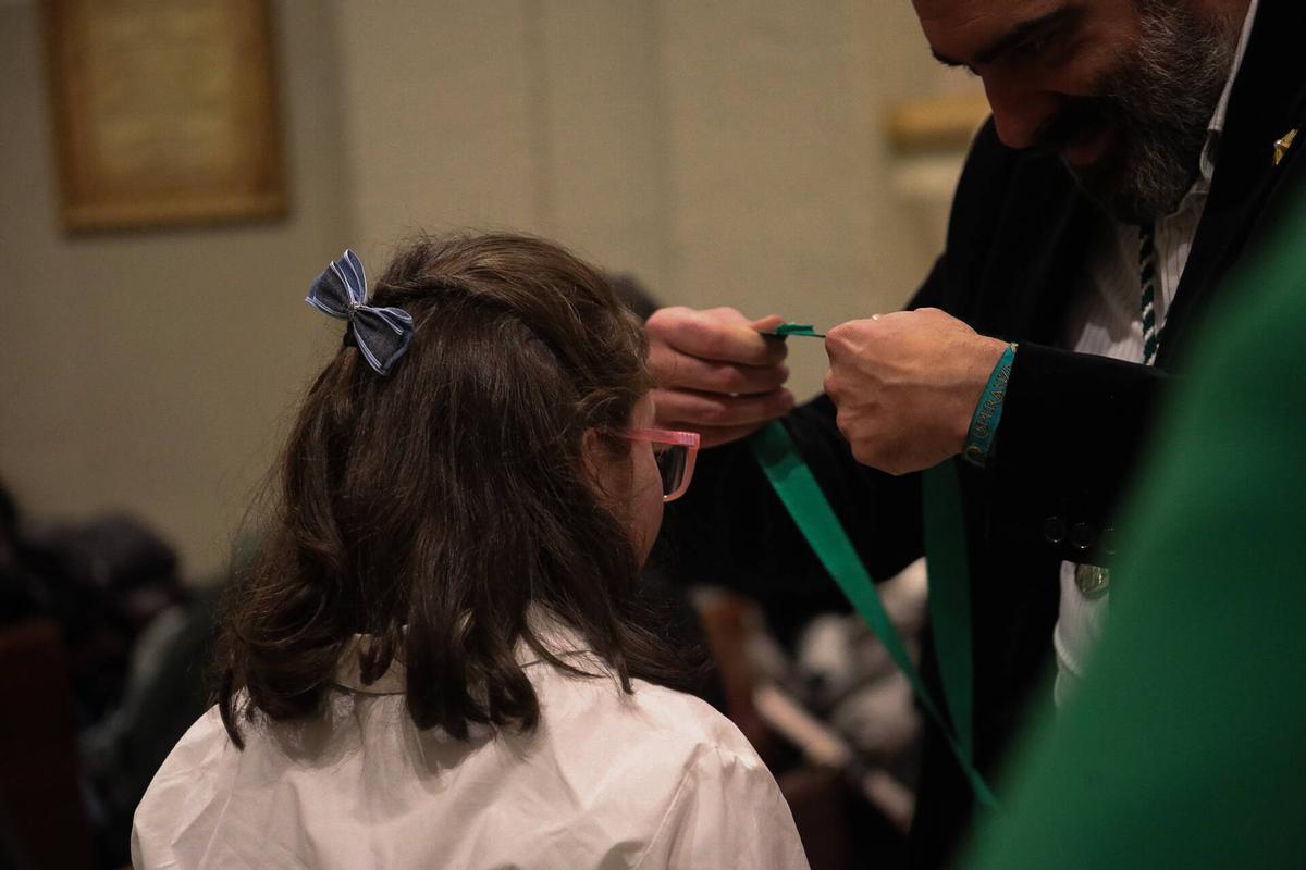 GALERÍA | Imposición de medallas y varas a los nuevos cofrades de la Cofradía de la Virgen de la Esperanza GALERÍA | Imposición de medallas y varas a los nuevos cofrades de la Cofradía de la Virgen de la Esperanza