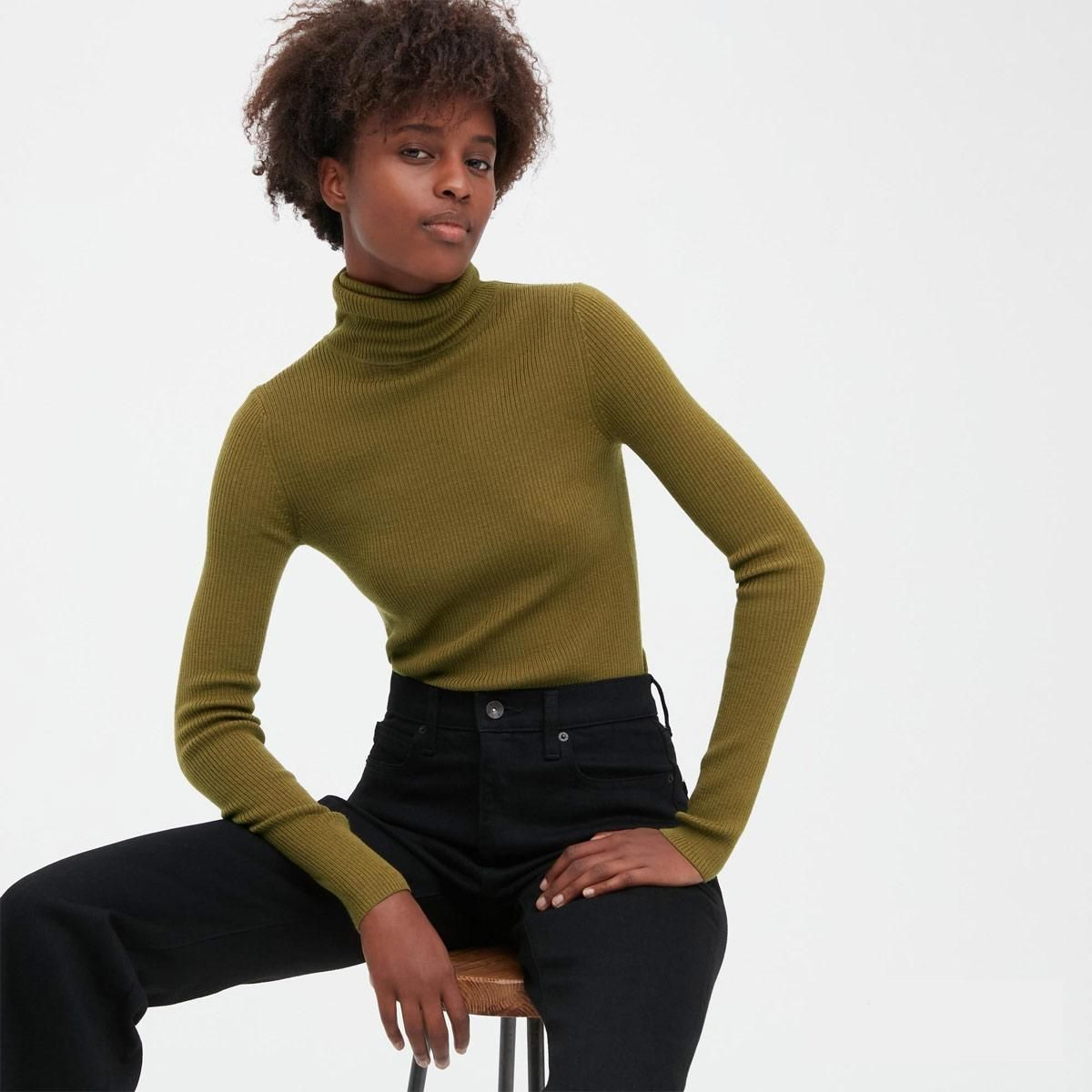 Jersey de cuello alto de Uniqlo