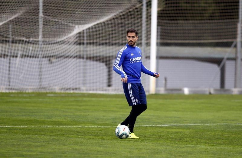 Entrenamiento del Real Zaragoza antes del partido contra la SD Huesca