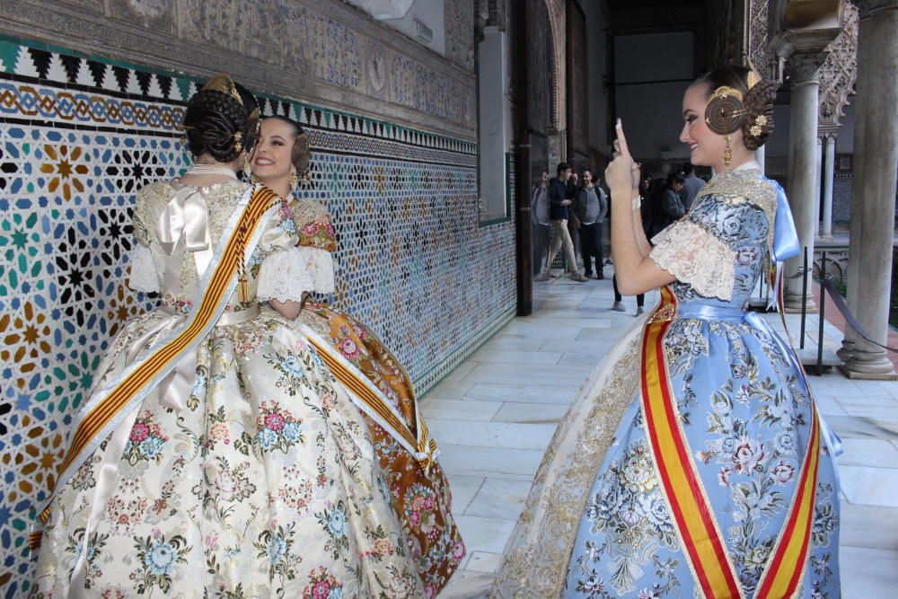 Extra Fallas 2020 | Memoria de la visita de la fallera mayor y corte a Sevilla