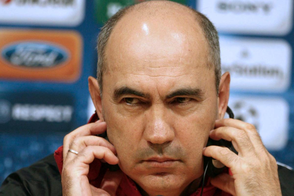 Kurban Berdiyev, la seriedad por bandera