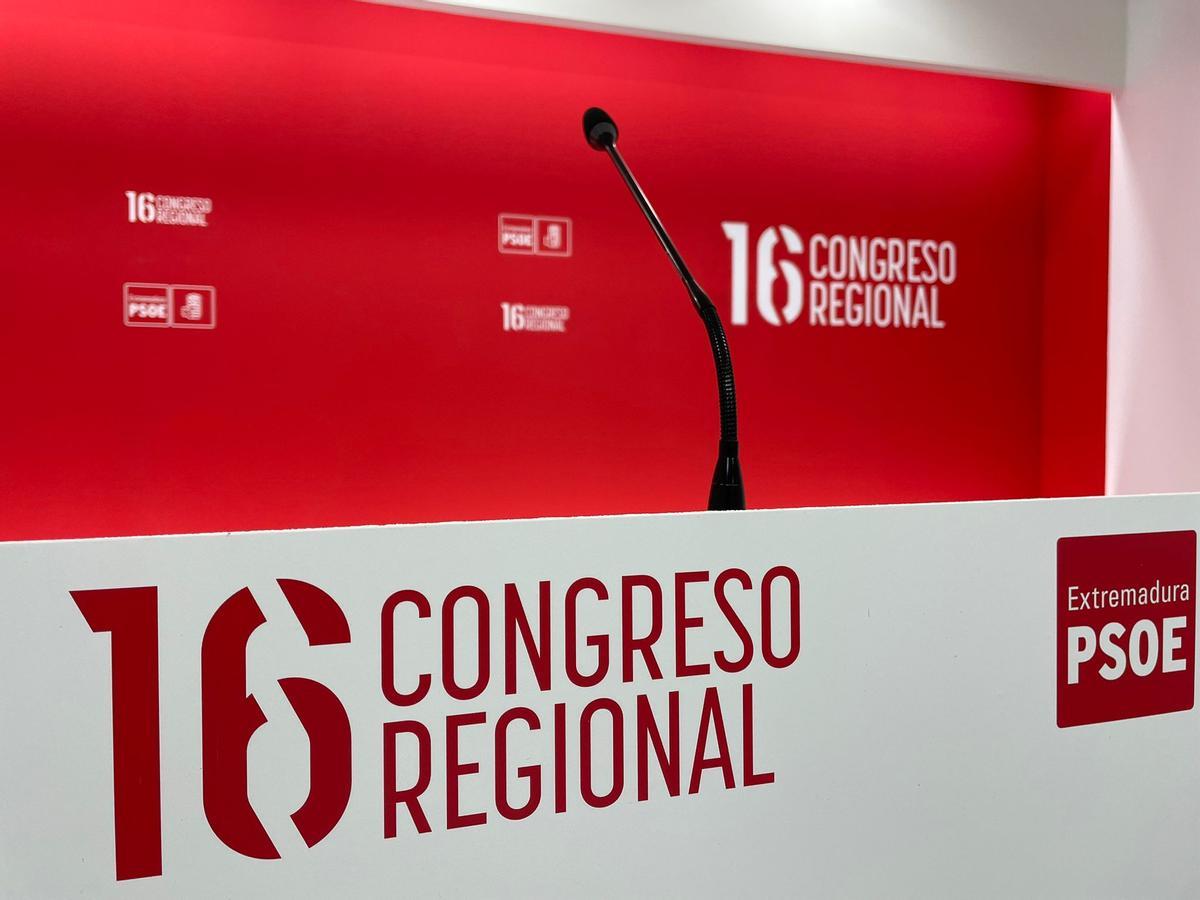 Cinco aspirantes compiten por liderar el PSOE de Extremadura: así arranca la batalla por el relevo de Gallardo