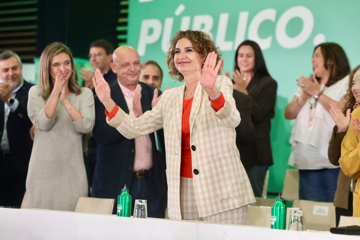 María Jesús Montero en el comité director celebrado en Cádiz
