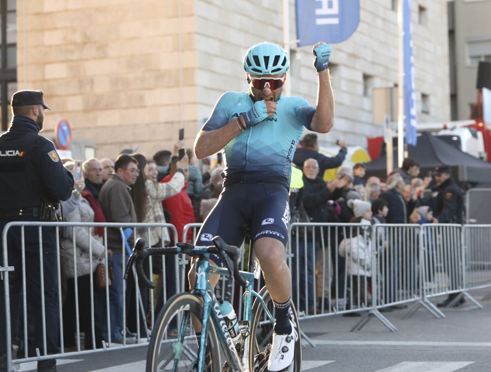 Llegada a Sagunt de la tercera etapa de la Volta Ciclista a la Comunitat Valenciana