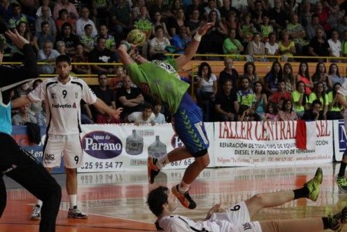 Balonmano: MMT Seguros - Helvetia Anaitasuna (25-24)