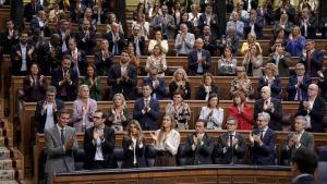 "Dejen de aplaudirse, señorías, por mucho que lo crean, no se lo merecen"
