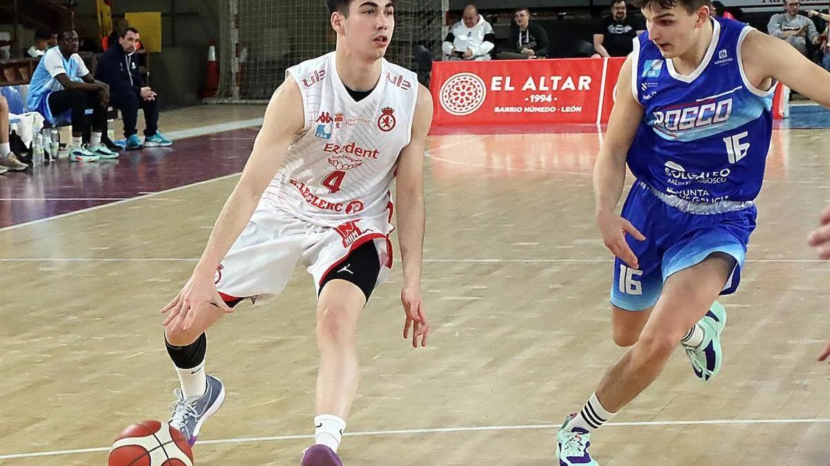 El Amics Castelló construye su nuevo equipo desde la 'base'