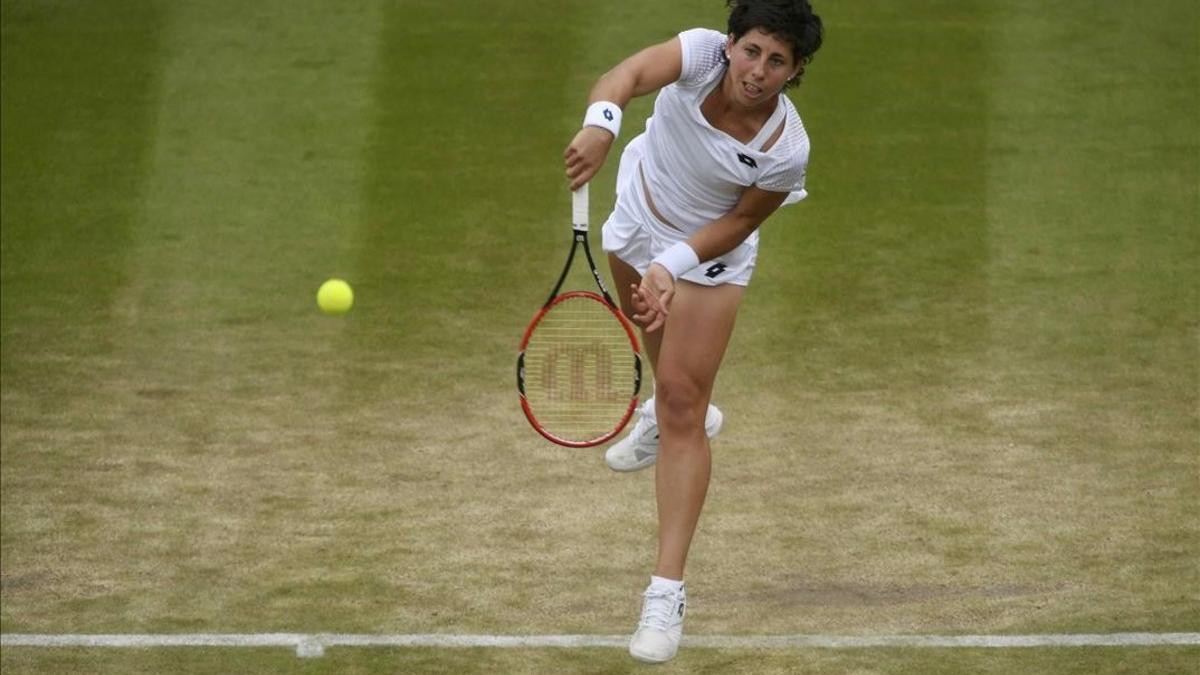 Carla Suárez, durante el partido en Wimbledon.