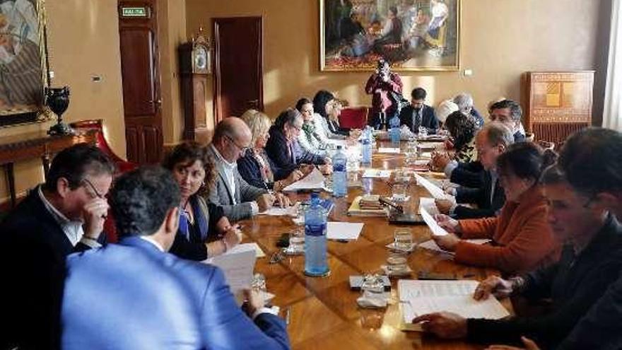 La reunión de ayer de la Junta de Portavoces.