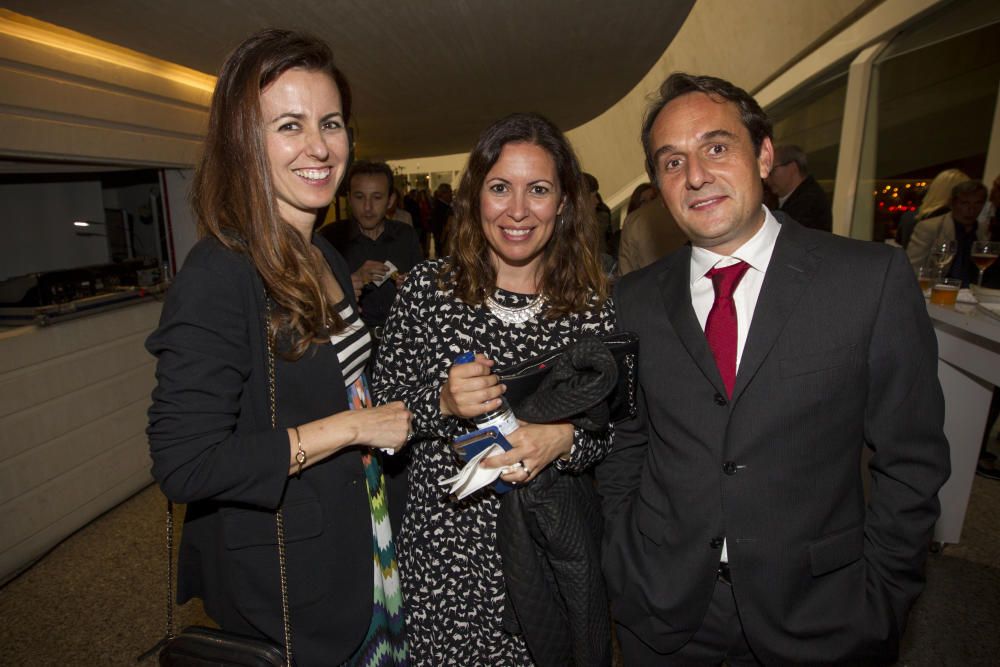 Lucia Asensio, con José Luis Lanuza, de la clínica dental Asensio