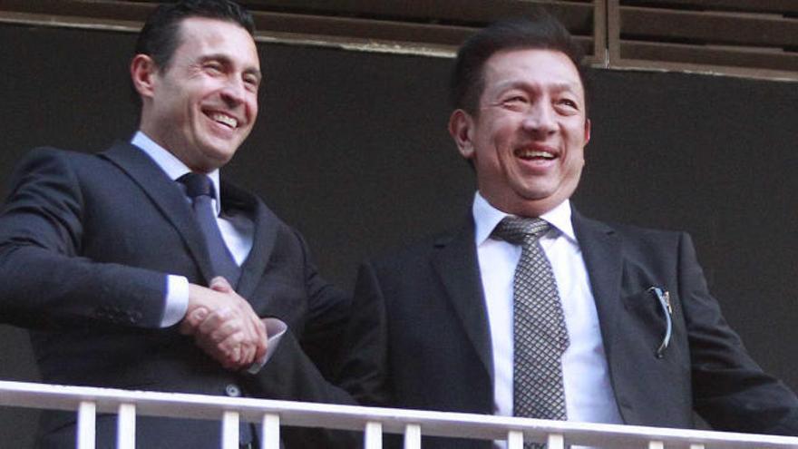 Salvo a Singapur y Peter Lim al Calderón