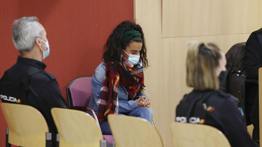La Madre Del Bebe De Nuevo Roces Asume La Prision Permanente Y Rechaza Recurrir La Nueva Espana