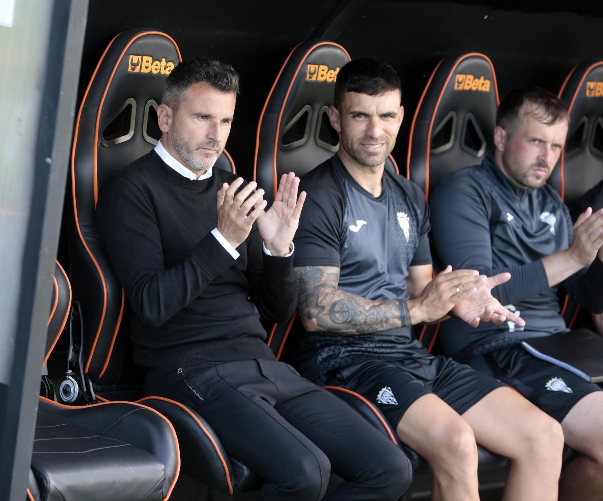 Eldense-Córdoba CF. Las imágenes del partido de LaLiga Hypermotion