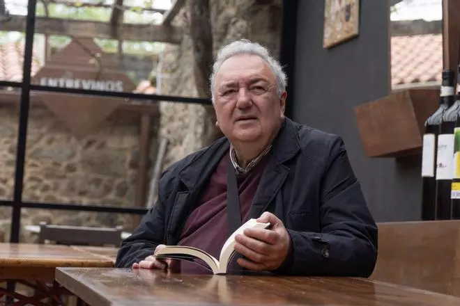 Antonio Tizón, escritor: "Madriña' é unha novela moi arriscada"