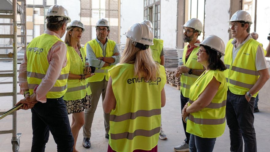 La Cooperativa Eléctrica de Crevillent inicia las obras del Fōrum Enercoop