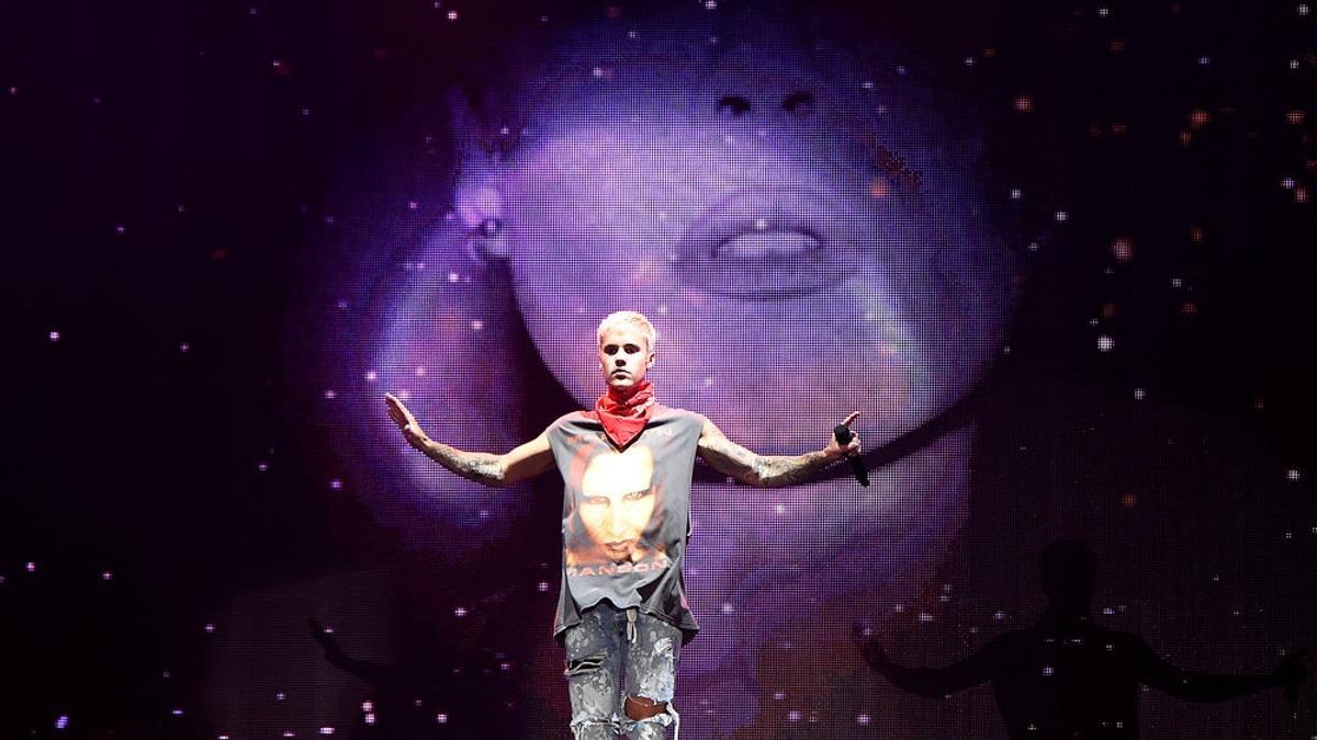 Justin Bieber con camiseta de Marilyn Manson